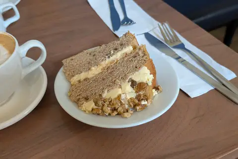 Posh Nosh Cakes photo 3